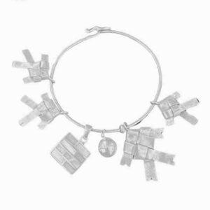 สร้อยข้อมือเงินแท้ ปลาตะเพียนสาน